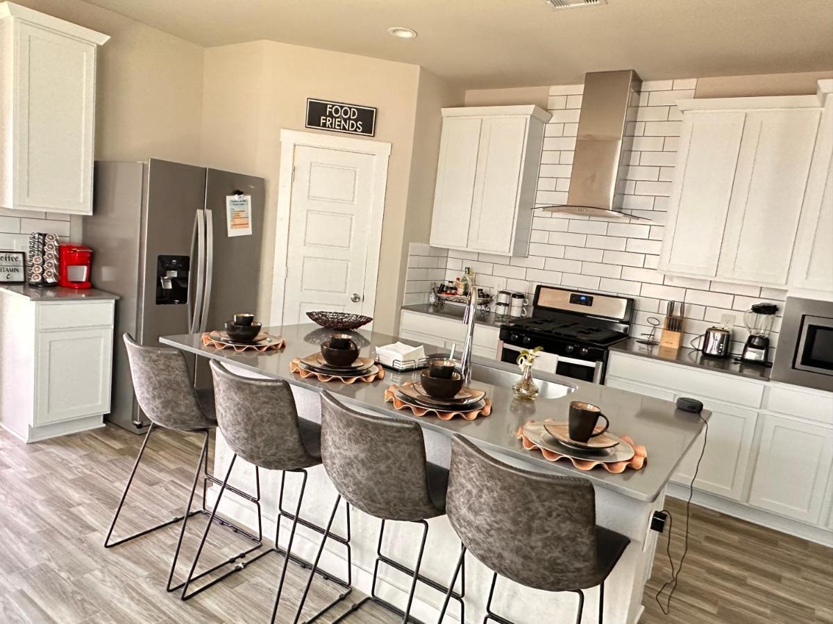Hébergement de vacances Luxurious 3 Bed Near Medical Center *